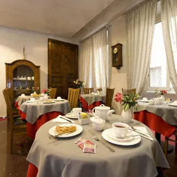 Hotel Piave روما